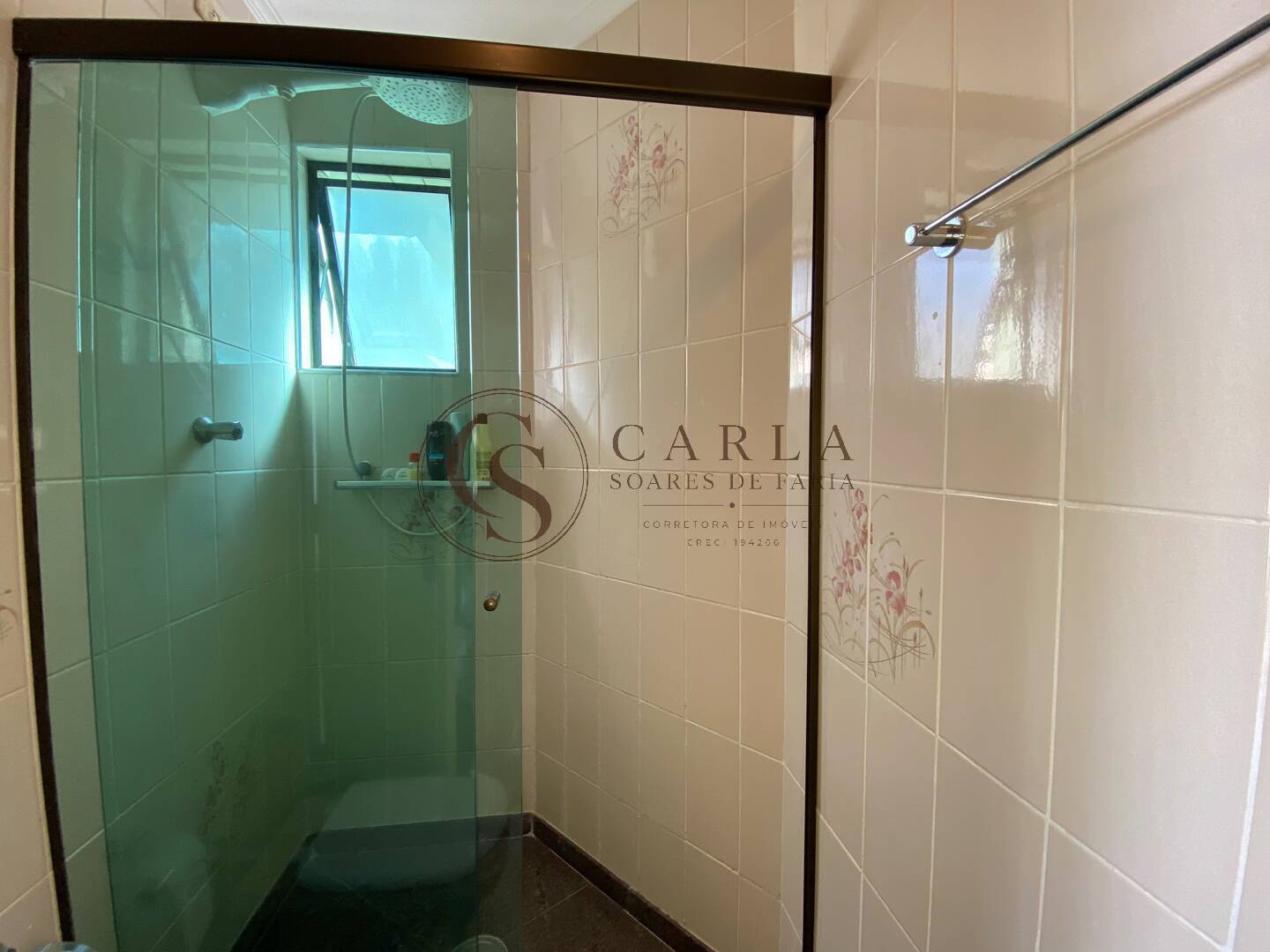 Apartamento à venda na Enseada – Guarujá Oportunidade
