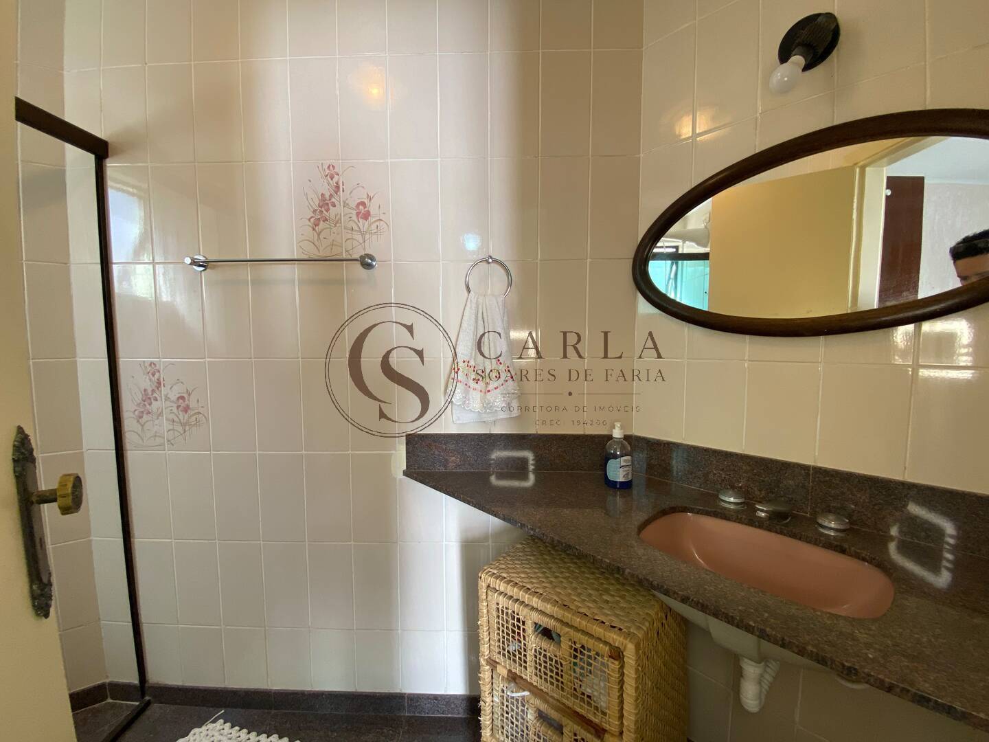 Apartamento à venda na Enseada – Guarujá Oportunidade