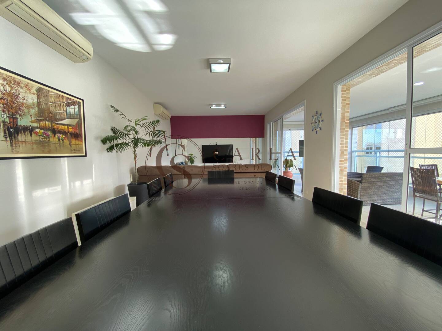 Apartamento sofisticado na Praia da Enseada | 158 m² | 3 suítes | 3 vagas