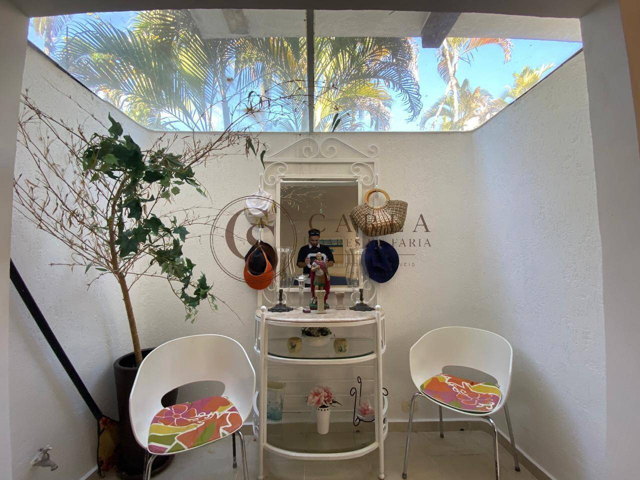 CASA TRIPLEX EM CONDOMÍNIO EM FRENTE À PRAIA DA ENSEADA – GUARUJÁ ??
