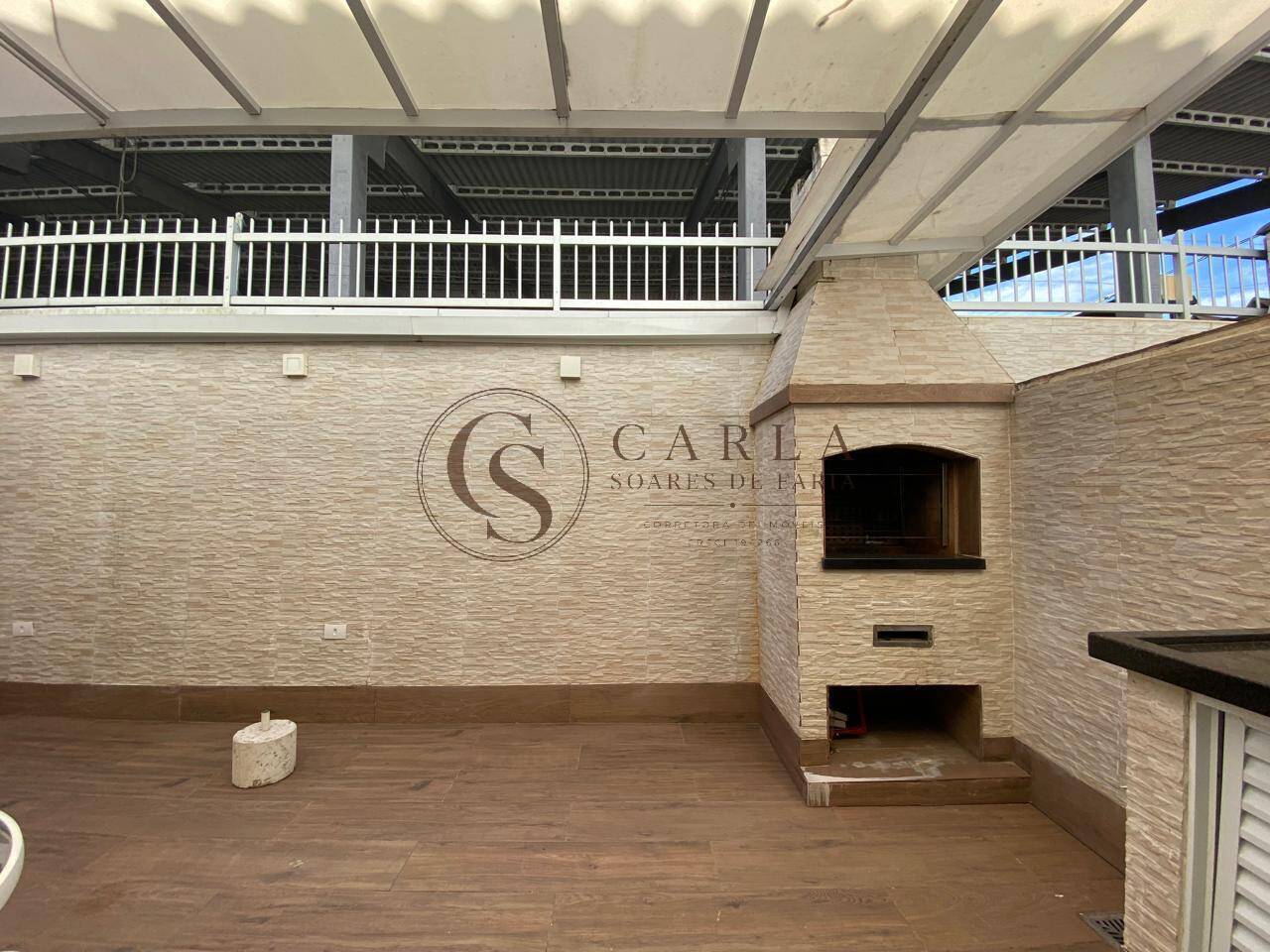 CASA TRIPLEX EM CONDOMÍNIO EM FRENTE À PRAIA DA ENSEADA – GUARUJÁ ??