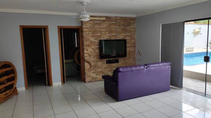 Sensacional casa 3 dormitórios - Guaiuba