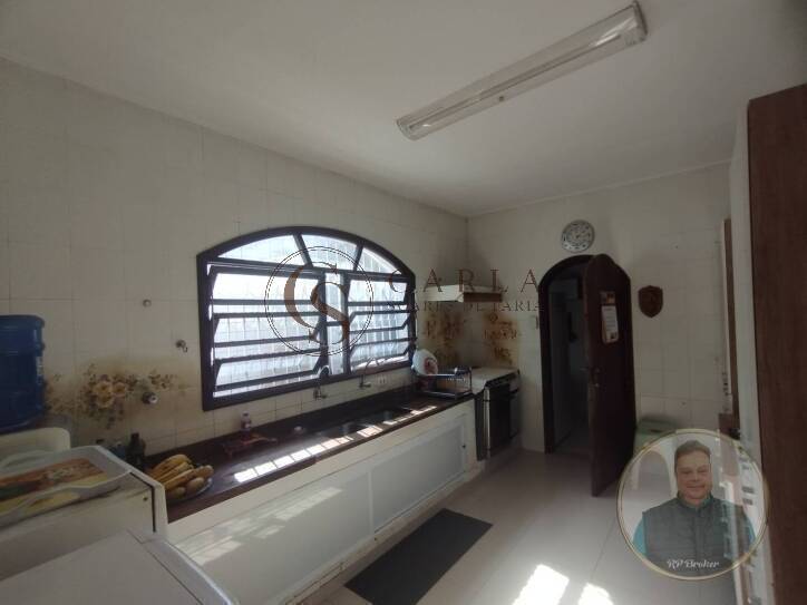 Casa, 3 quartos, 220 m² - Foto 3