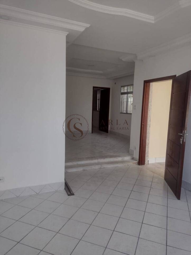 Casa 2 dormitórios + 1 reversível - Vila Ligia