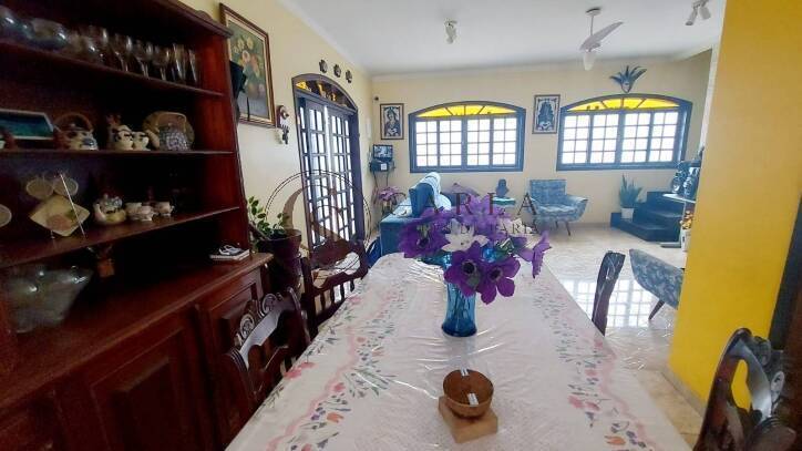 Casa, 4 quartos, 250 m² - Foto 6
