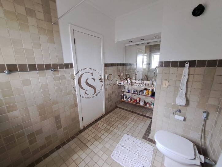 Casa a venda/ sobrado 3 dormitórios Guaiuba Guarujá SP