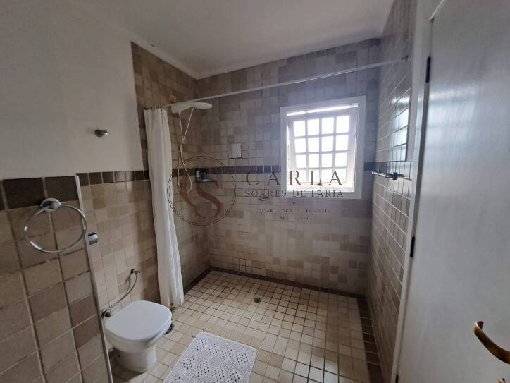 Casa a venda/ sobrado 3 dormitórios Guaiuba Guarujá SP