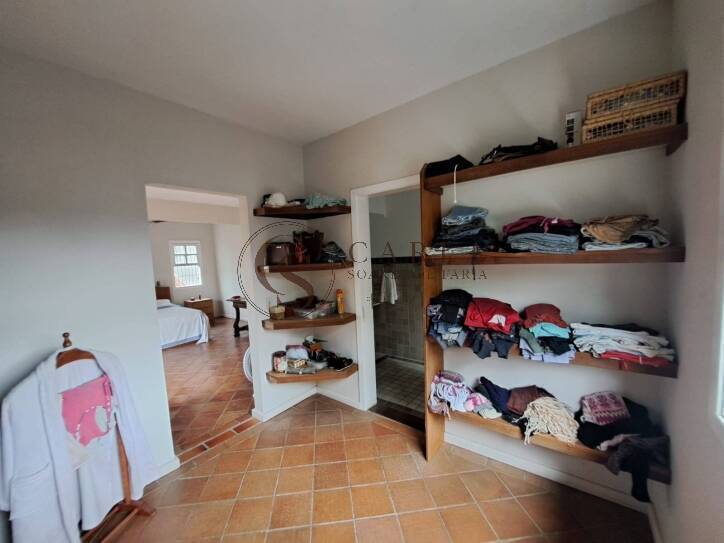 Casa a venda/ sobrado 3 dormitórios Guaiuba Guarujá SP