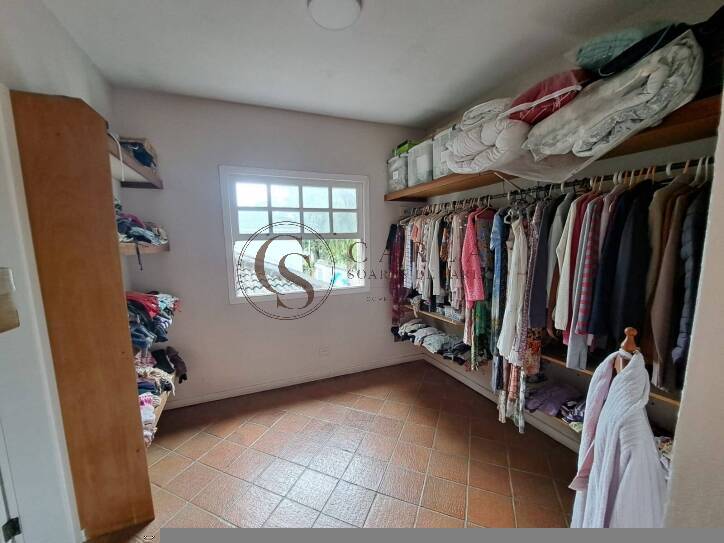 Casa a venda/ sobrado 3 dormitórios Guaiuba Guarujá SP