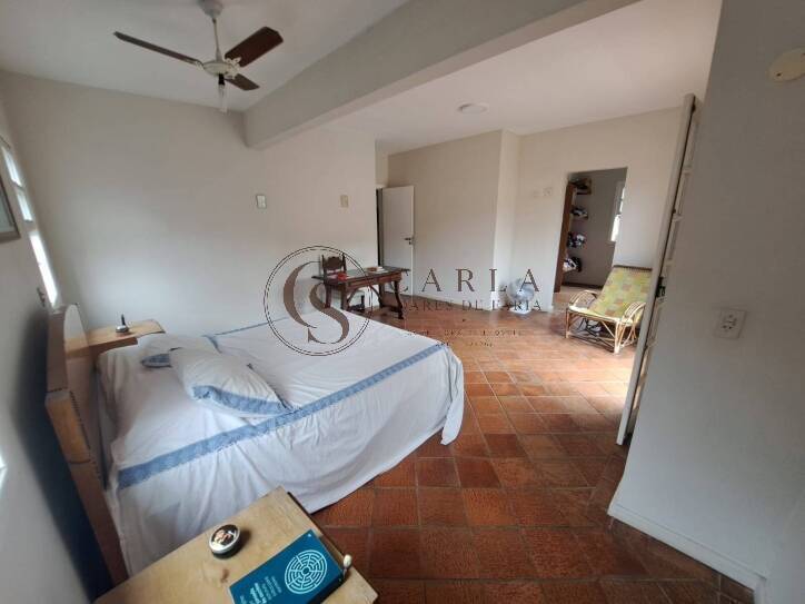 Casa a venda/ sobrado 3 dormitórios Guaiuba Guarujá SP