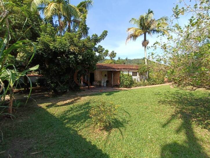 Casa, 6 quartos, 294 m² - Foto 3