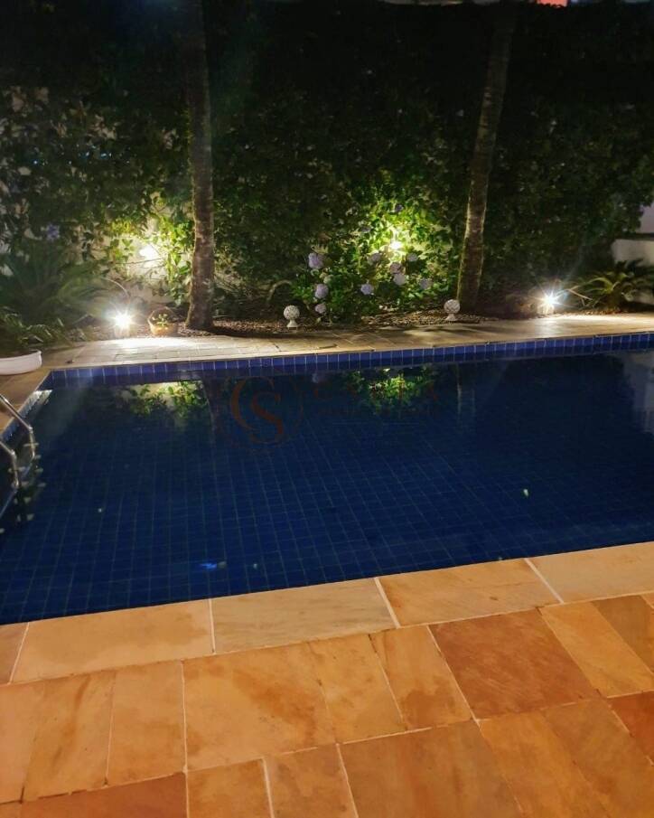 Casa, 4 quartos, 360 m² - Foto 18